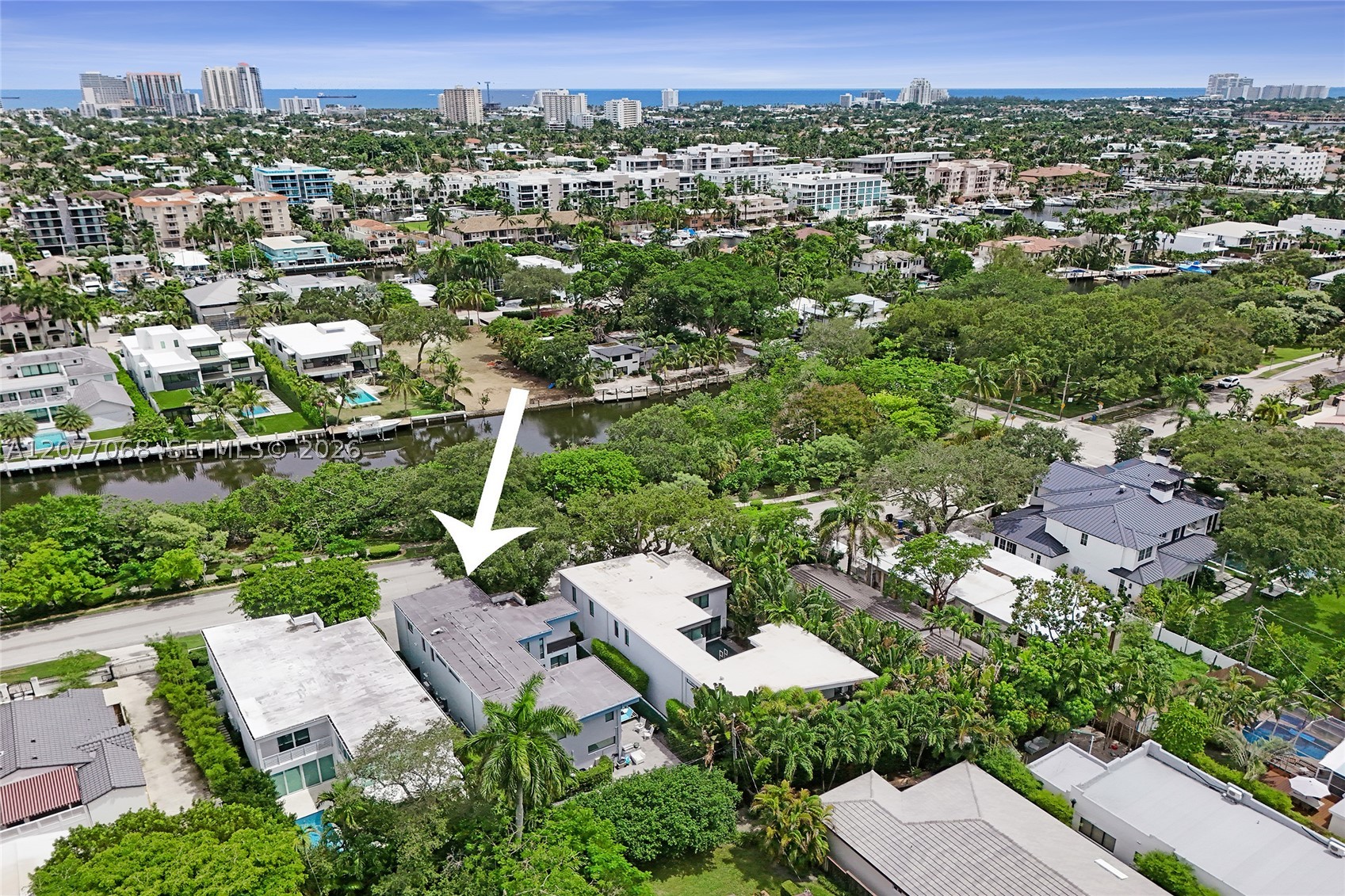 129 N Victoria Park Rd, Fort Lauderdale FL 33301