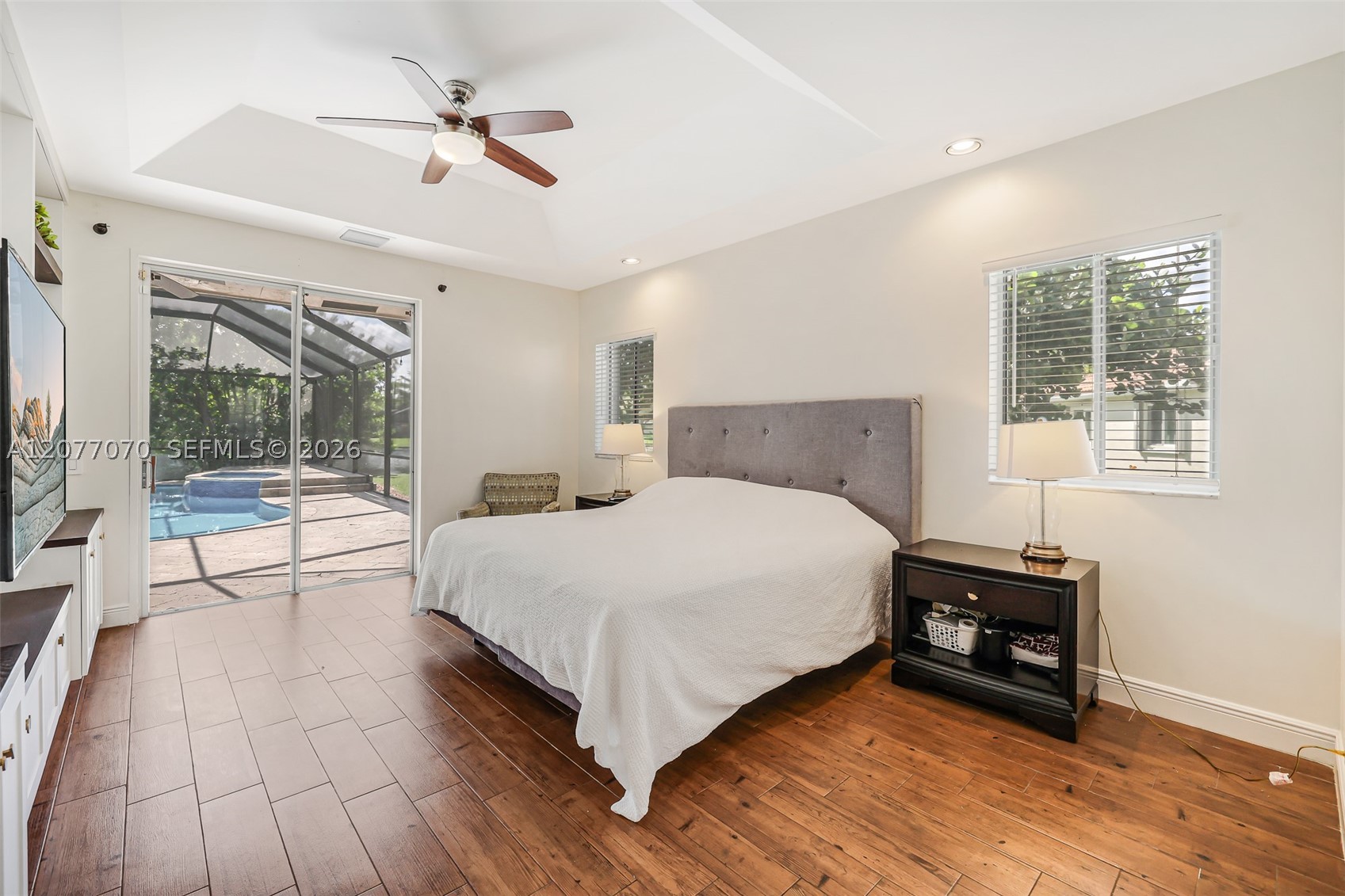 1928 Water Ridge Dr, Weston FL 33326