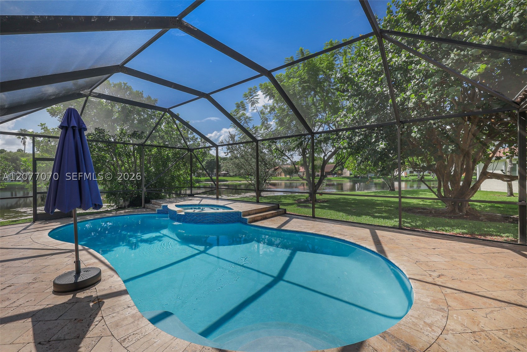1928 Water Ridge Dr, Weston FL 33326