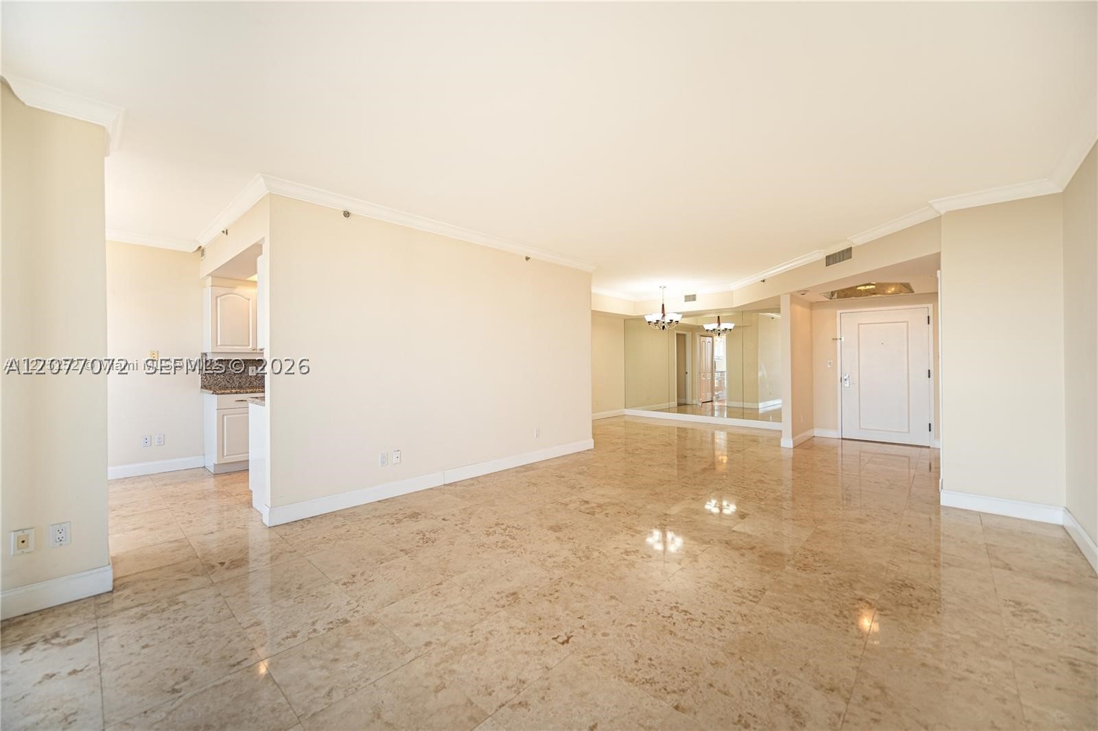 2000 Island Blvd #908, Aventura FL 33160