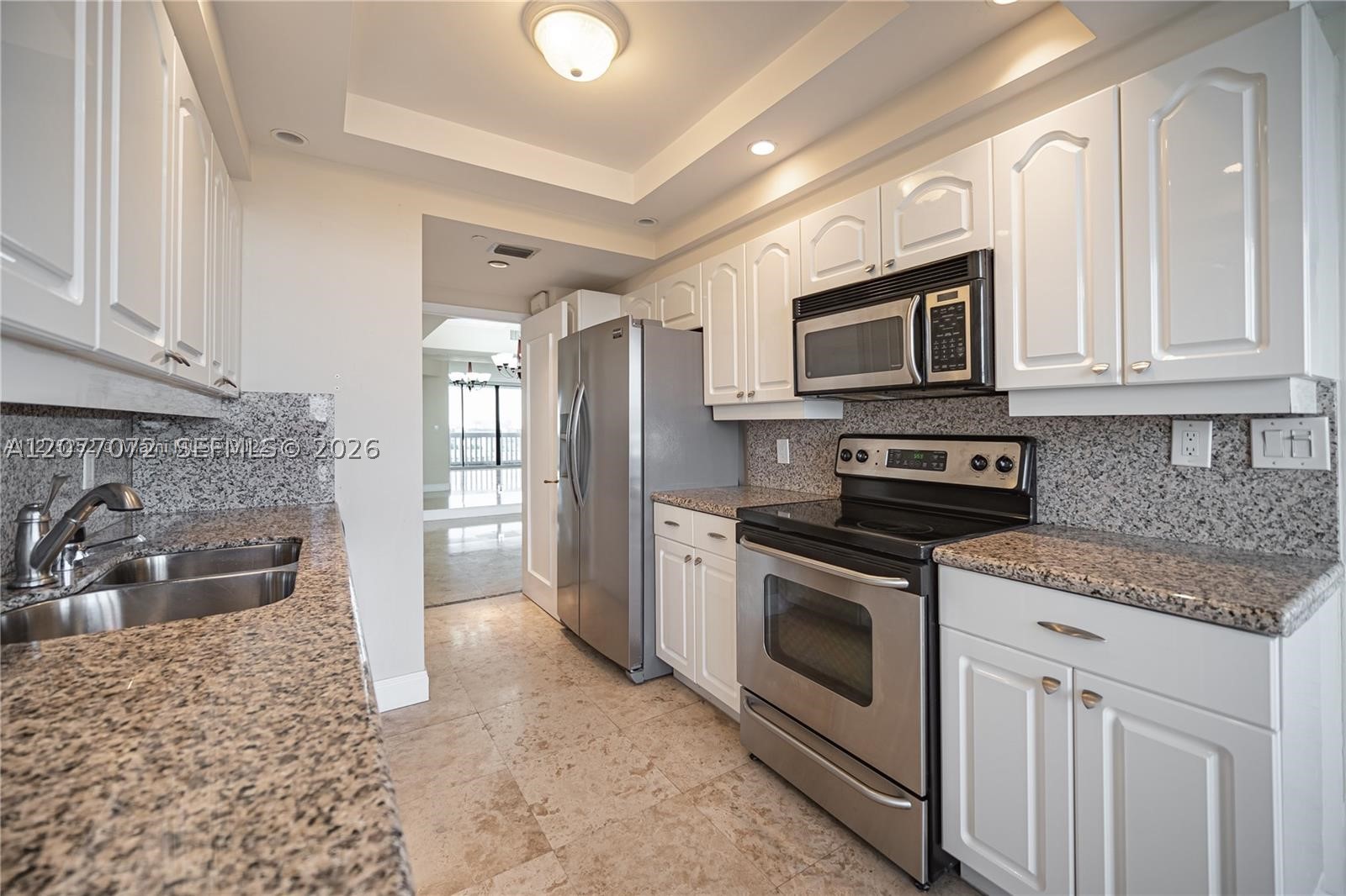 2000 Island Blvd #908, Aventura FL 33160