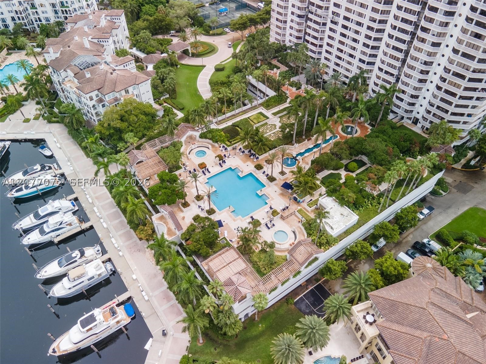 2000 Island Blvd #908, Aventura FL 33160