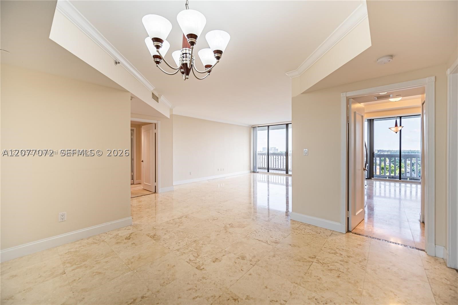 2000 Island Blvd #908, Aventura FL 33160