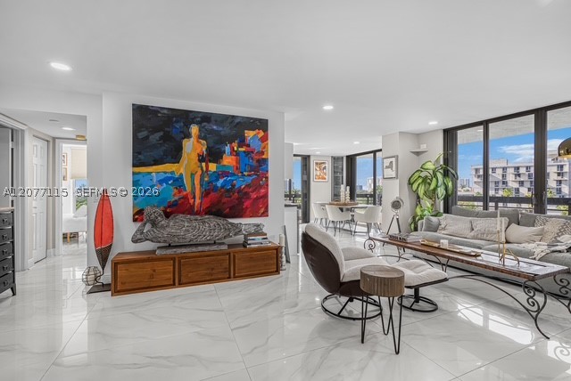 3500 Mystic Pointe Dr #604, Aventura FL 33180