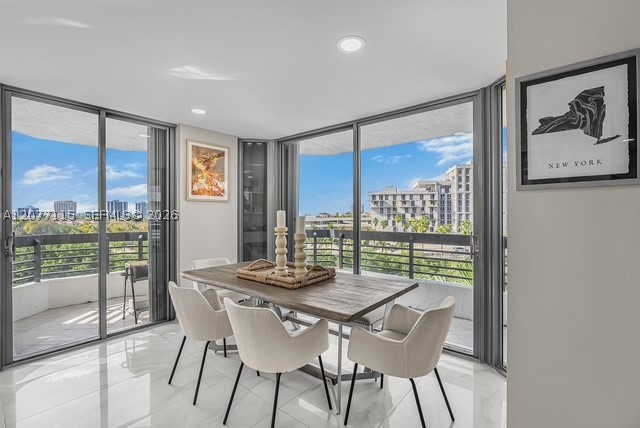 3500 Mystic Pointe Dr #604, Aventura FL 33180