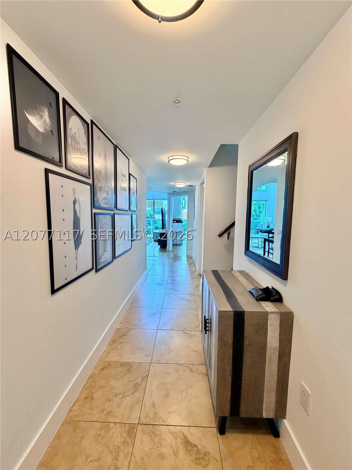 41 SE 5th St #807, Miami FL 33131