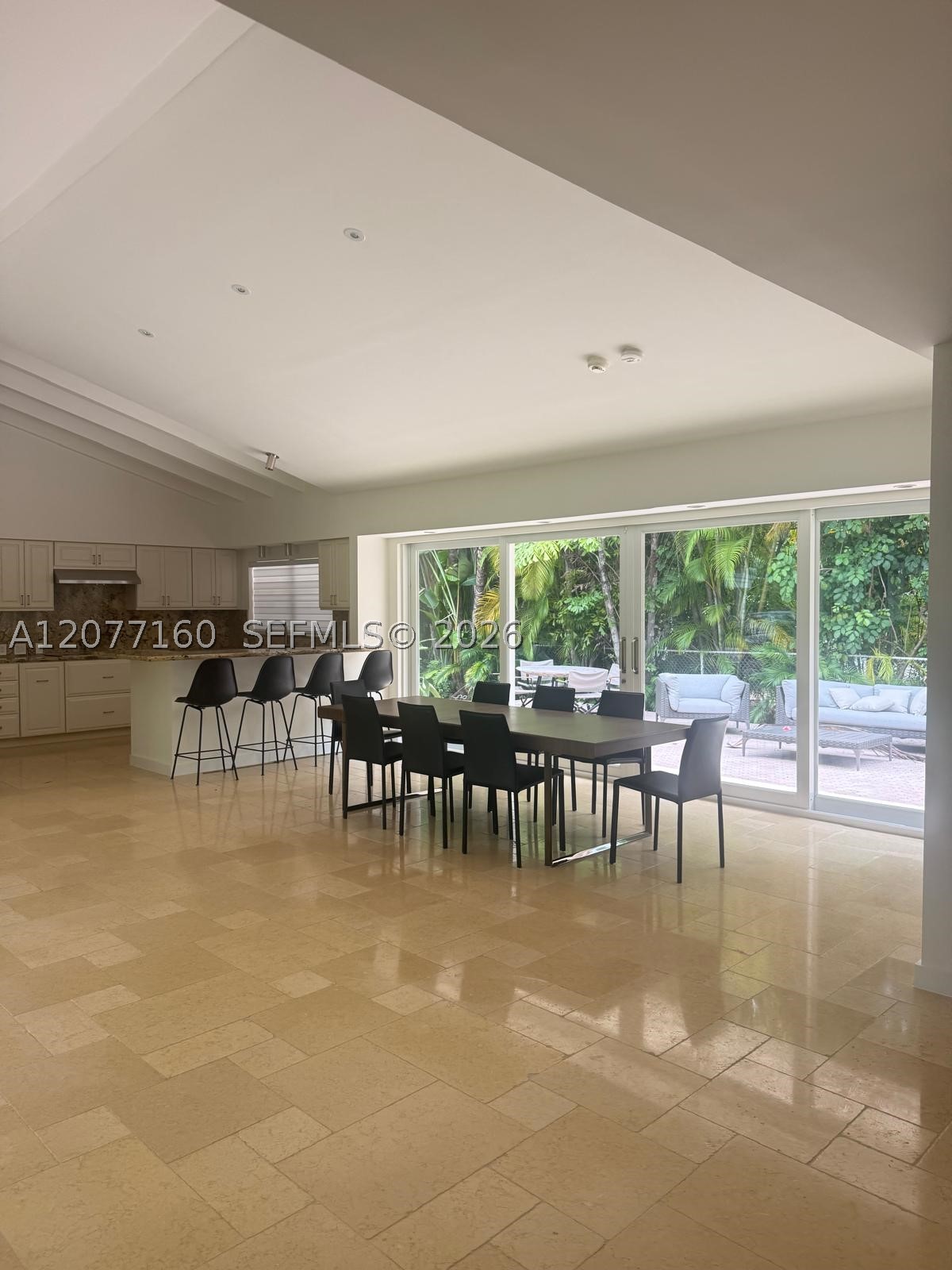 335 Harbor Dr, Key Biscayne FL 33149