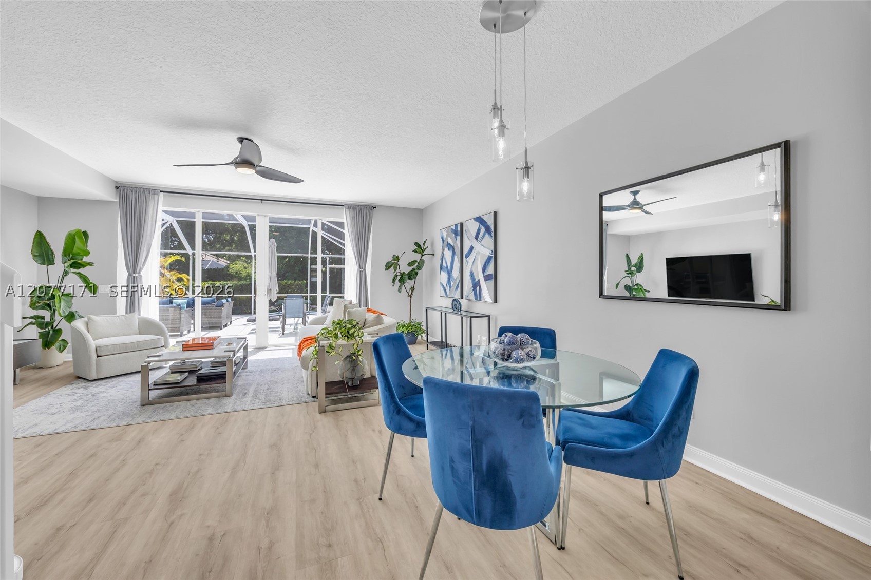 418 Capistrano Dr, Palm Beach Gardens FL 33410