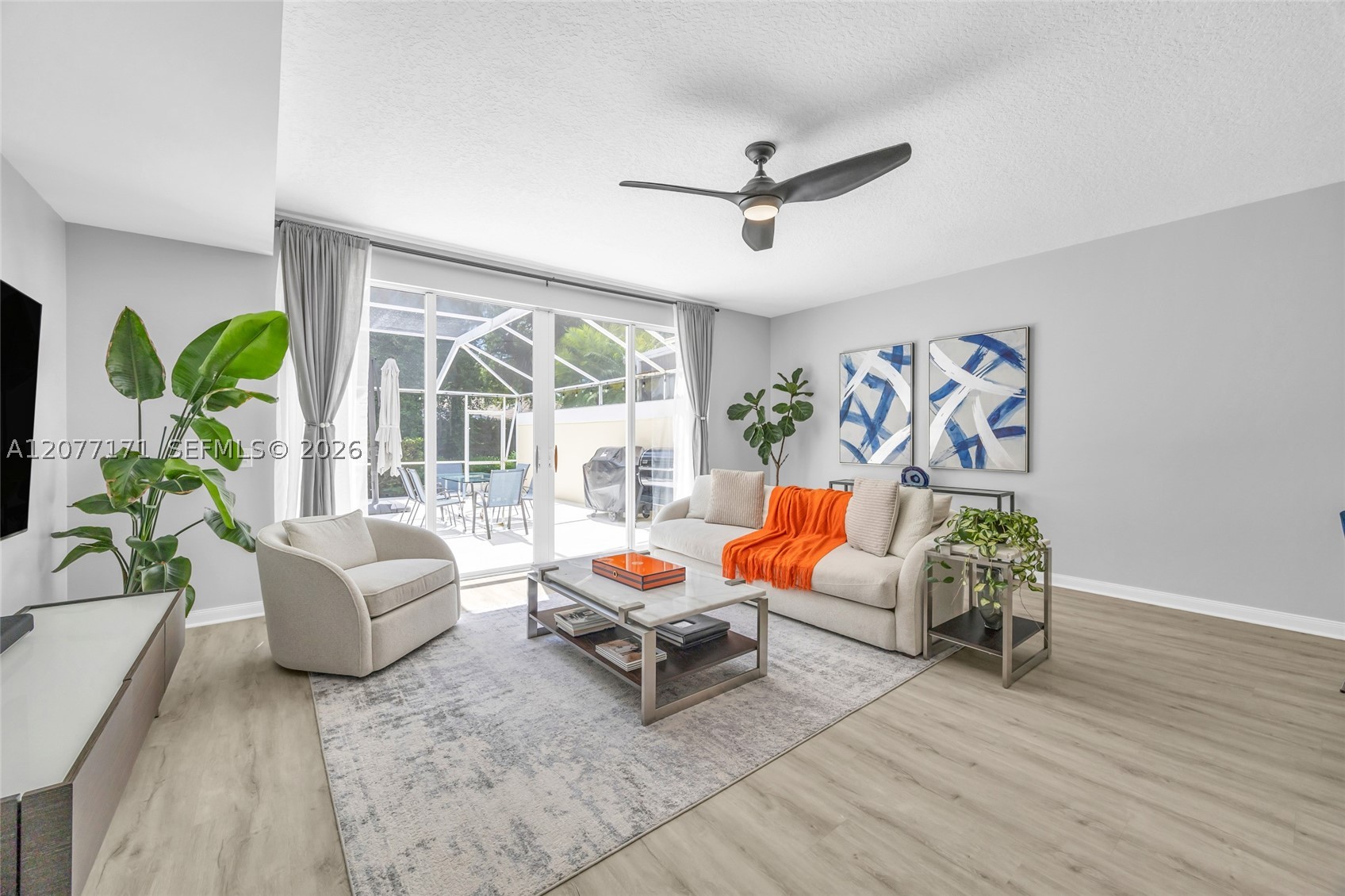 418 Capistrano Dr, Palm Beach Gardens FL 33410