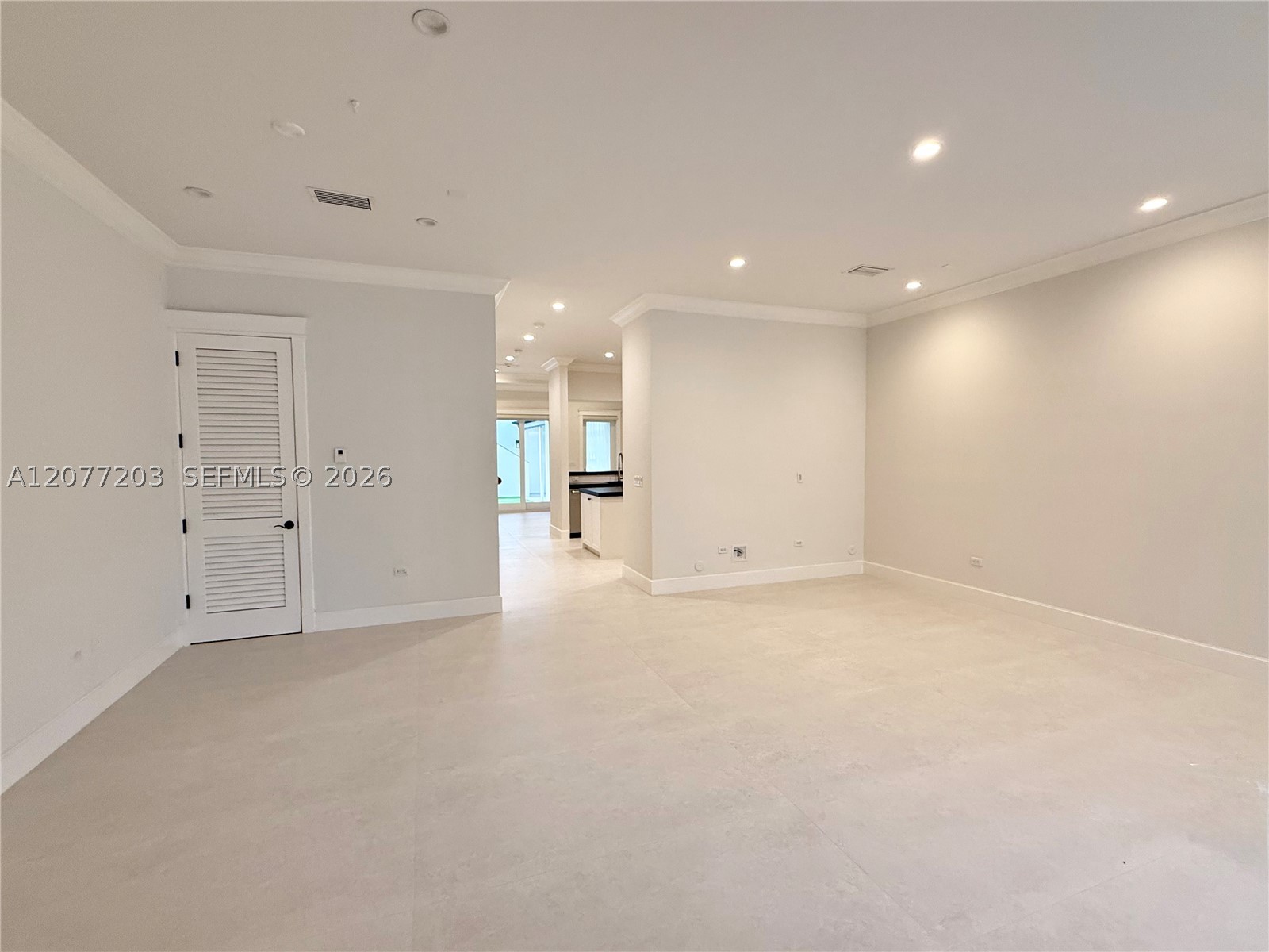 530 Valencia Ave #3, Coral Gables FL 33134