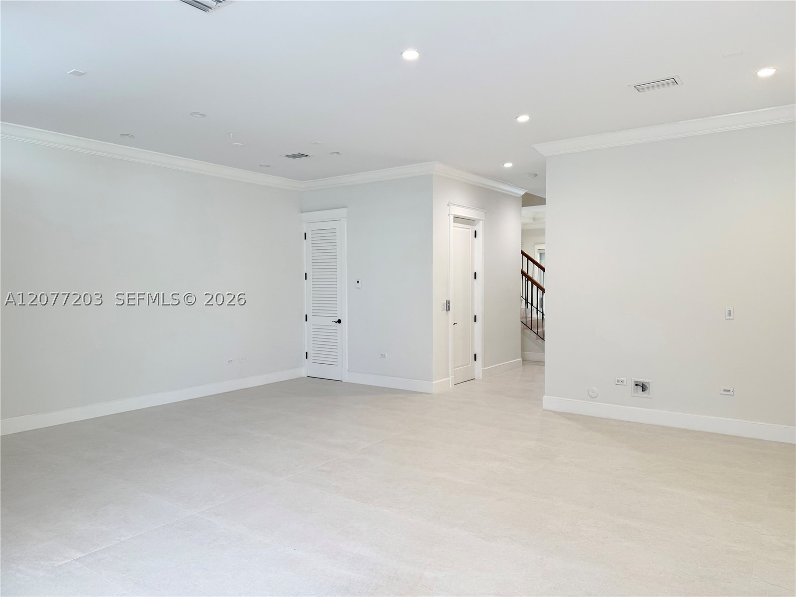 530 Valencia Ave #3, Coral Gables FL 33134