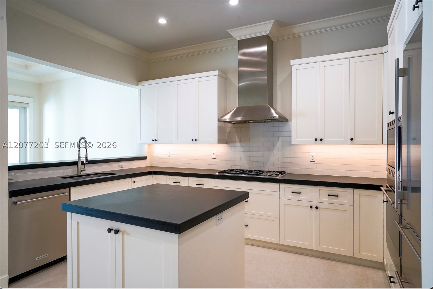 530 Valencia Ave #3, Coral Gables FL 33134