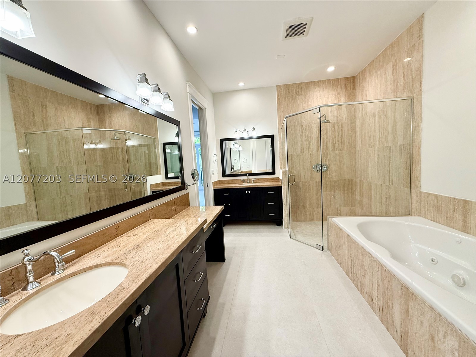 530 Valencia Ave #3, Coral Gables FL 33134