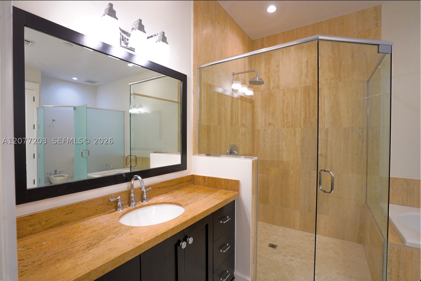 530 Valencia Ave #3, Coral Gables FL 33134