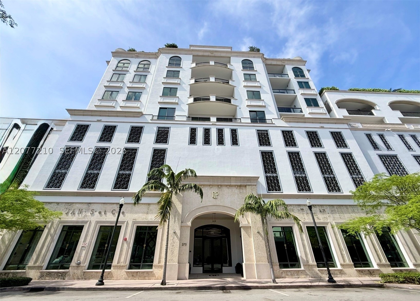 275 Giralda Ave #6A, Coral Gables FL 33134
