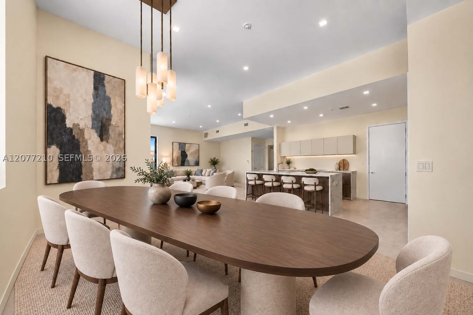 275 Giralda Ave #6A, Coral Gables FL 33134