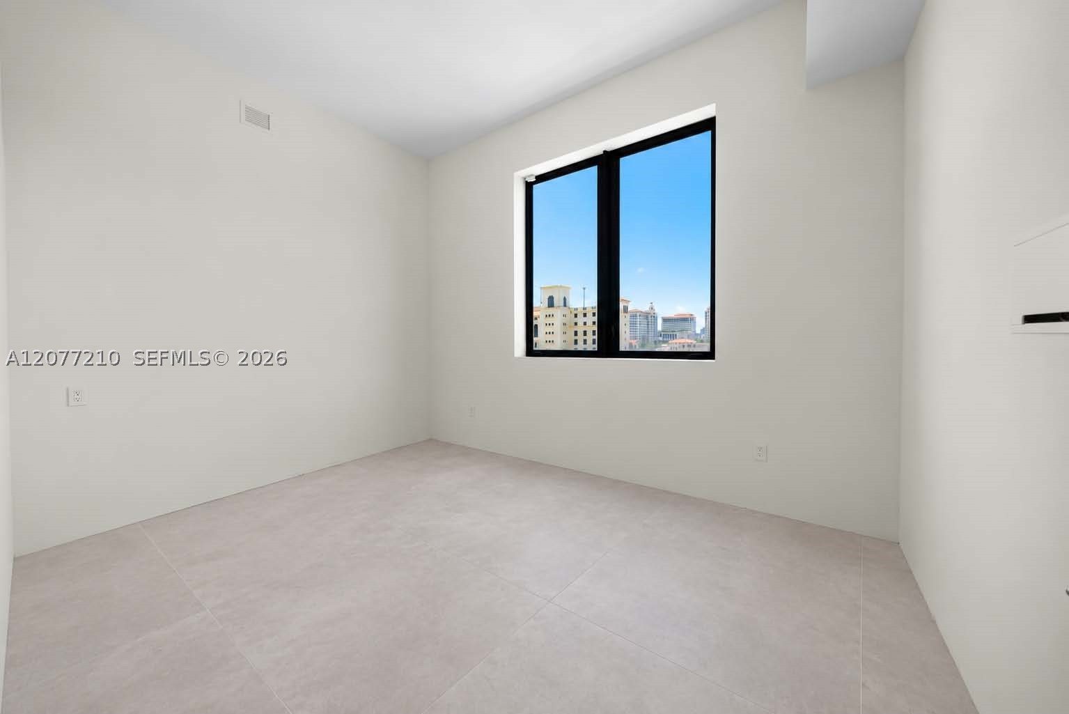 275 Giralda Ave #6A, Coral Gables FL 33134