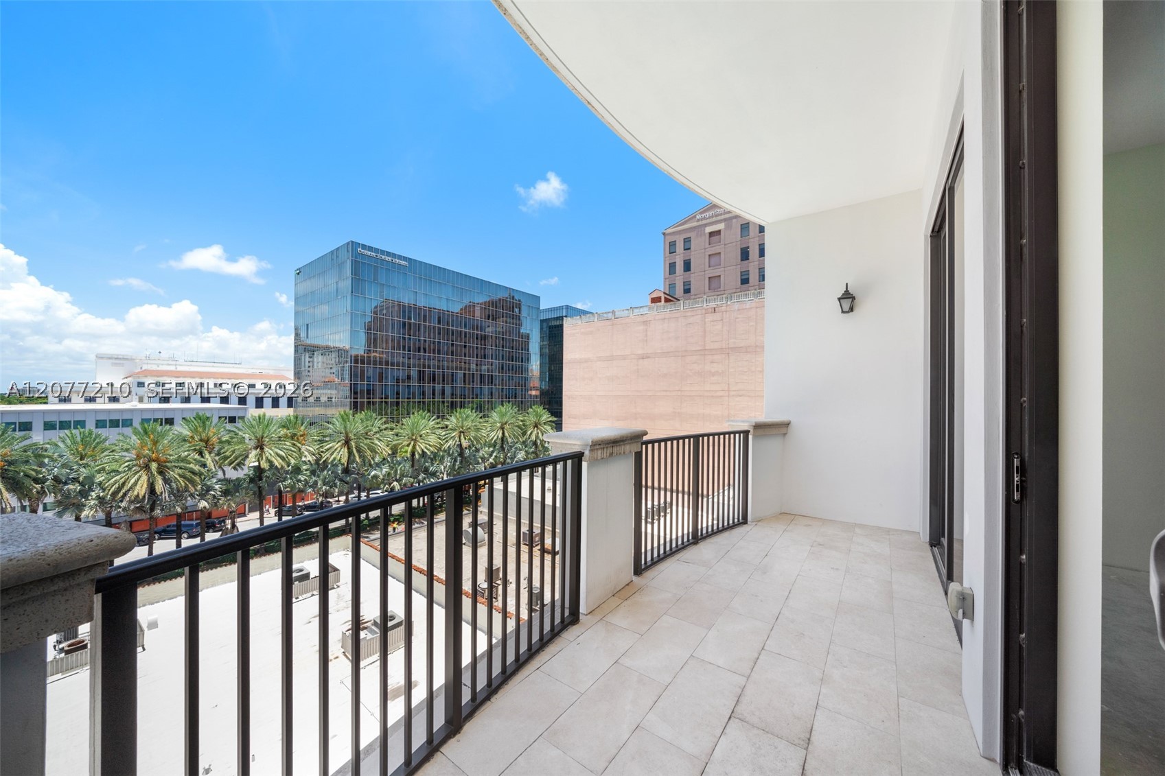 275 Giralda Ave #6A, Coral Gables FL 33134