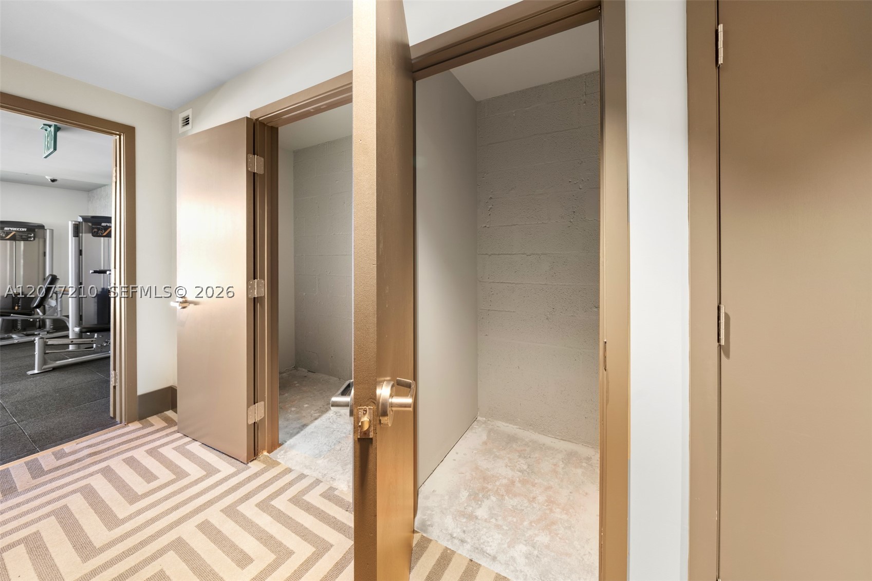 275 Giralda Ave #6A, Coral Gables FL 33134