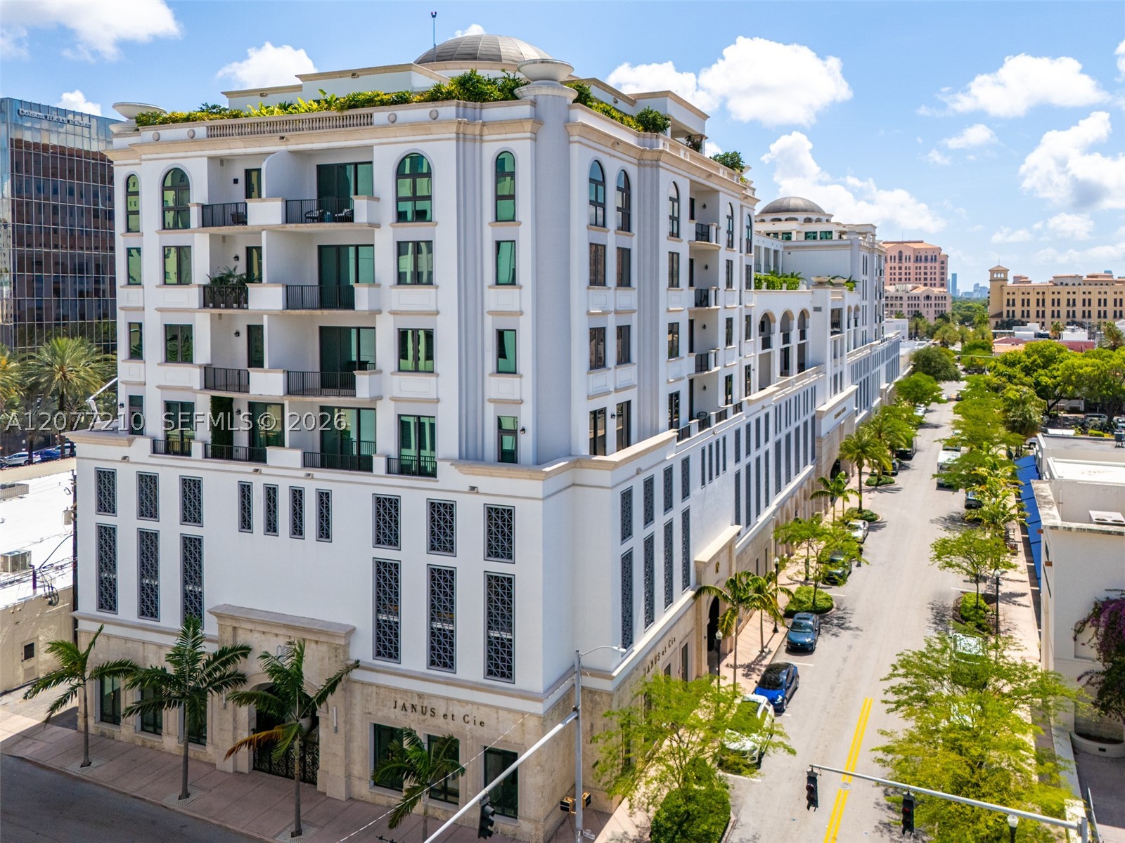 275 Giralda Ave #6A, Coral Gables FL 33134