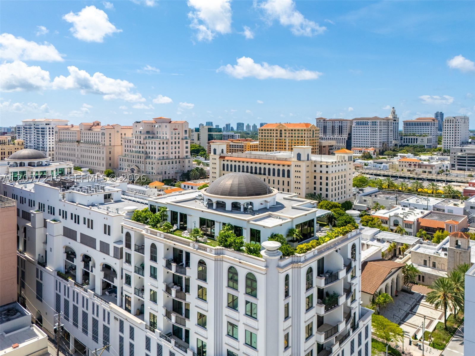 275 Giralda Ave #6A, Coral Gables FL 33134