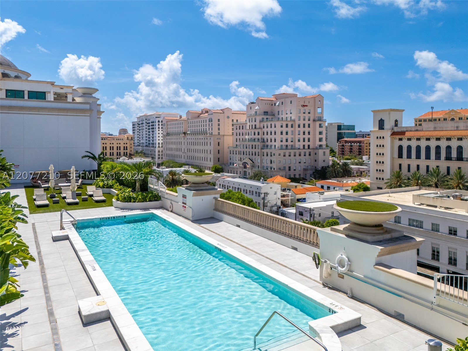275 Giralda Ave #6A, Coral Gables FL 33134