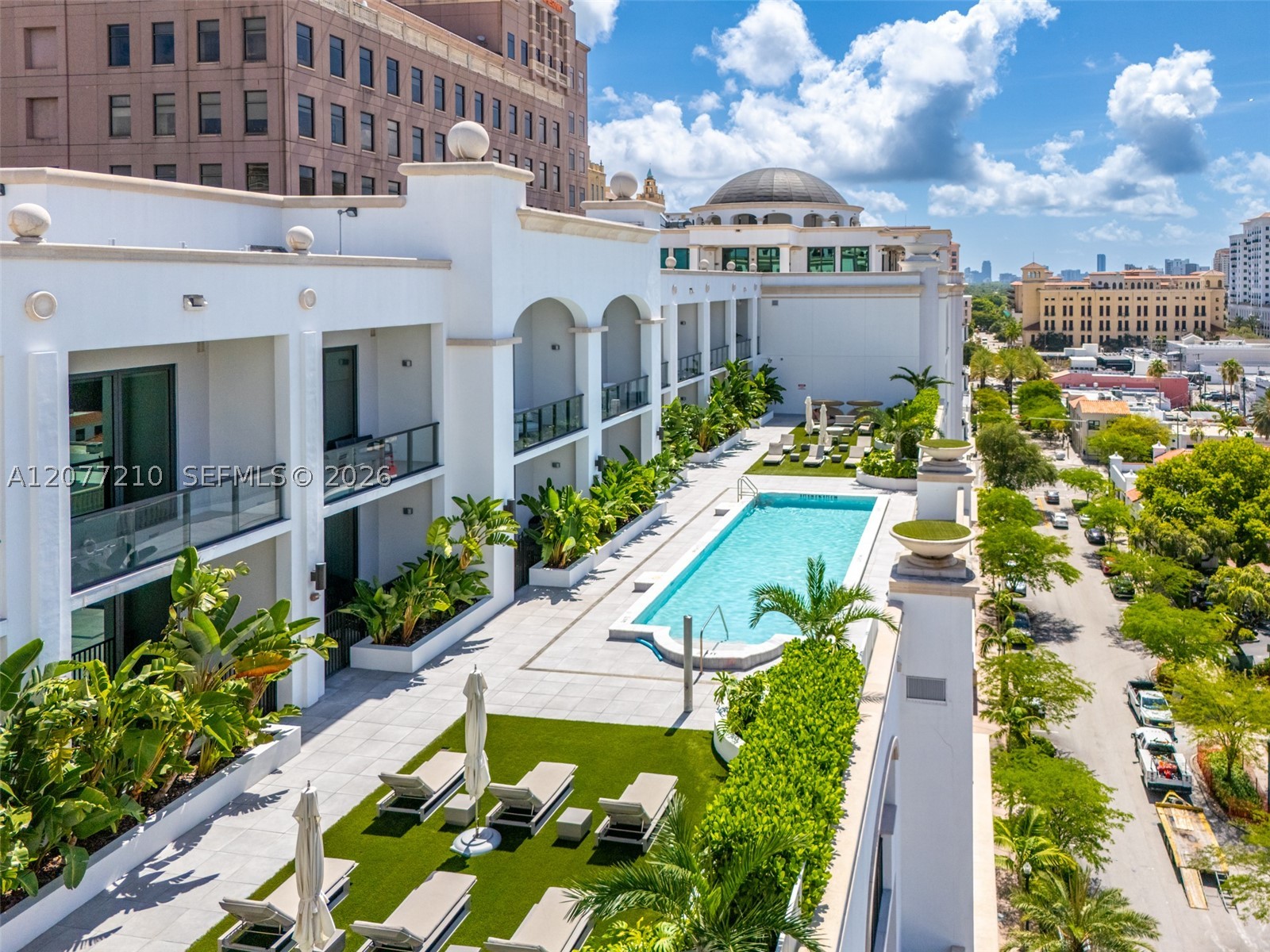 275 Giralda Ave #6A, Coral Gables FL 33134