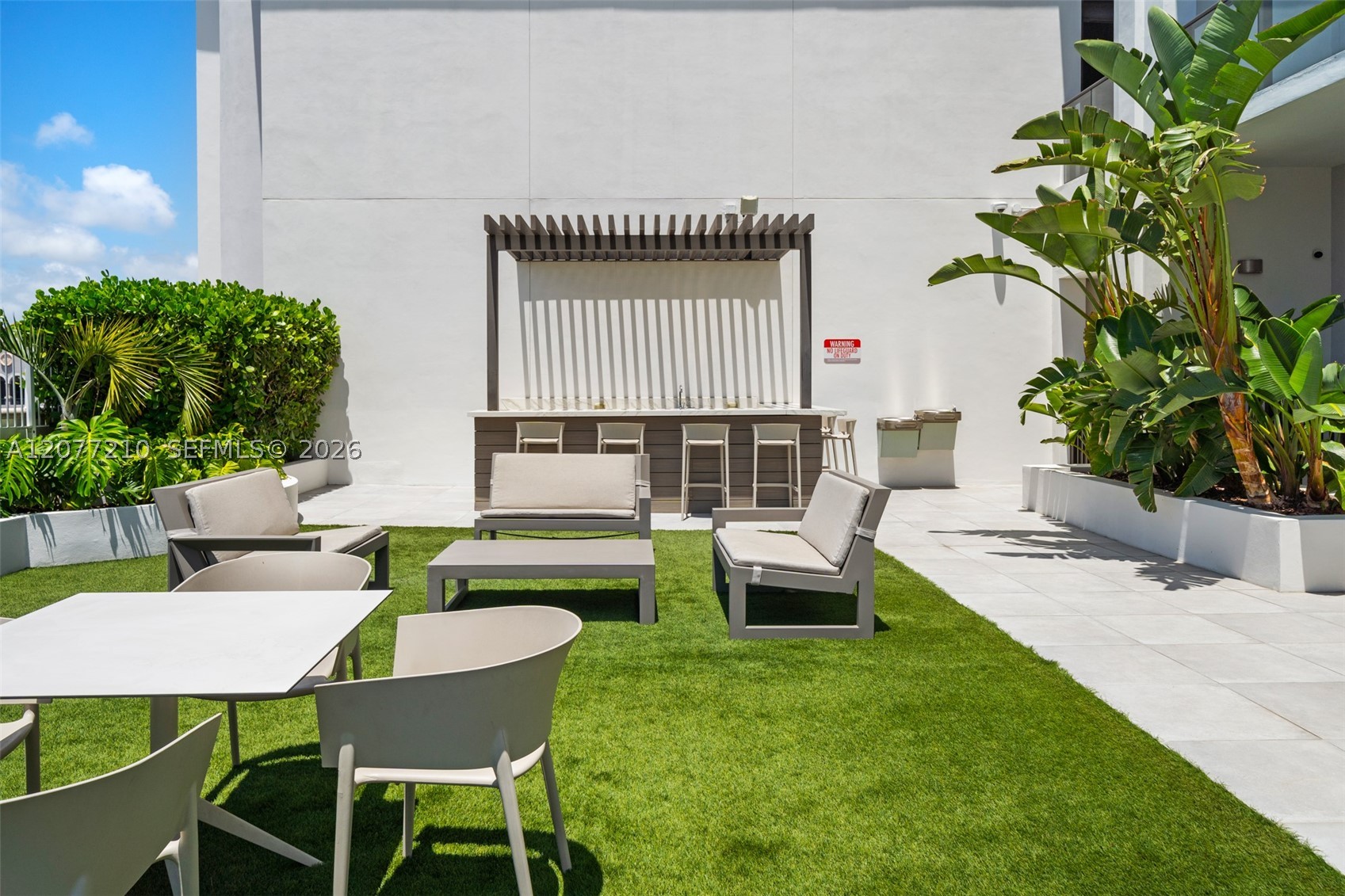 275 Giralda Ave #6A, Coral Gables FL 33134
