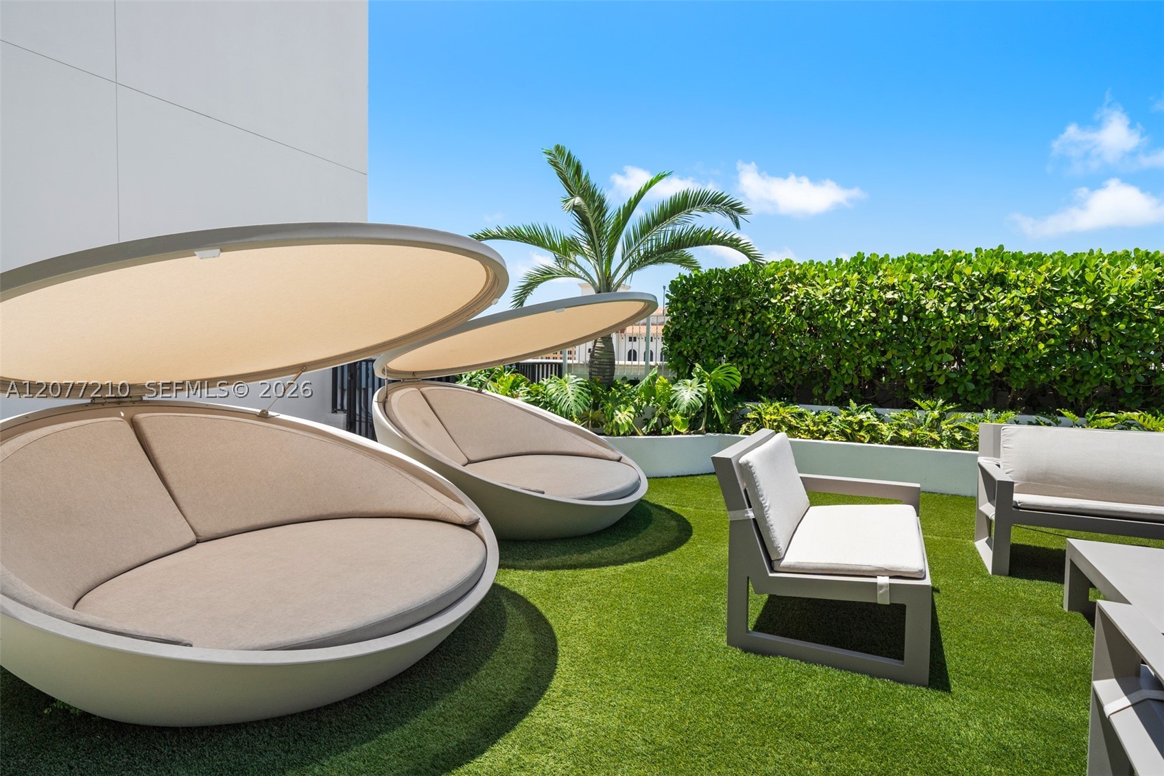 275 Giralda Ave #6A, Coral Gables FL 33134