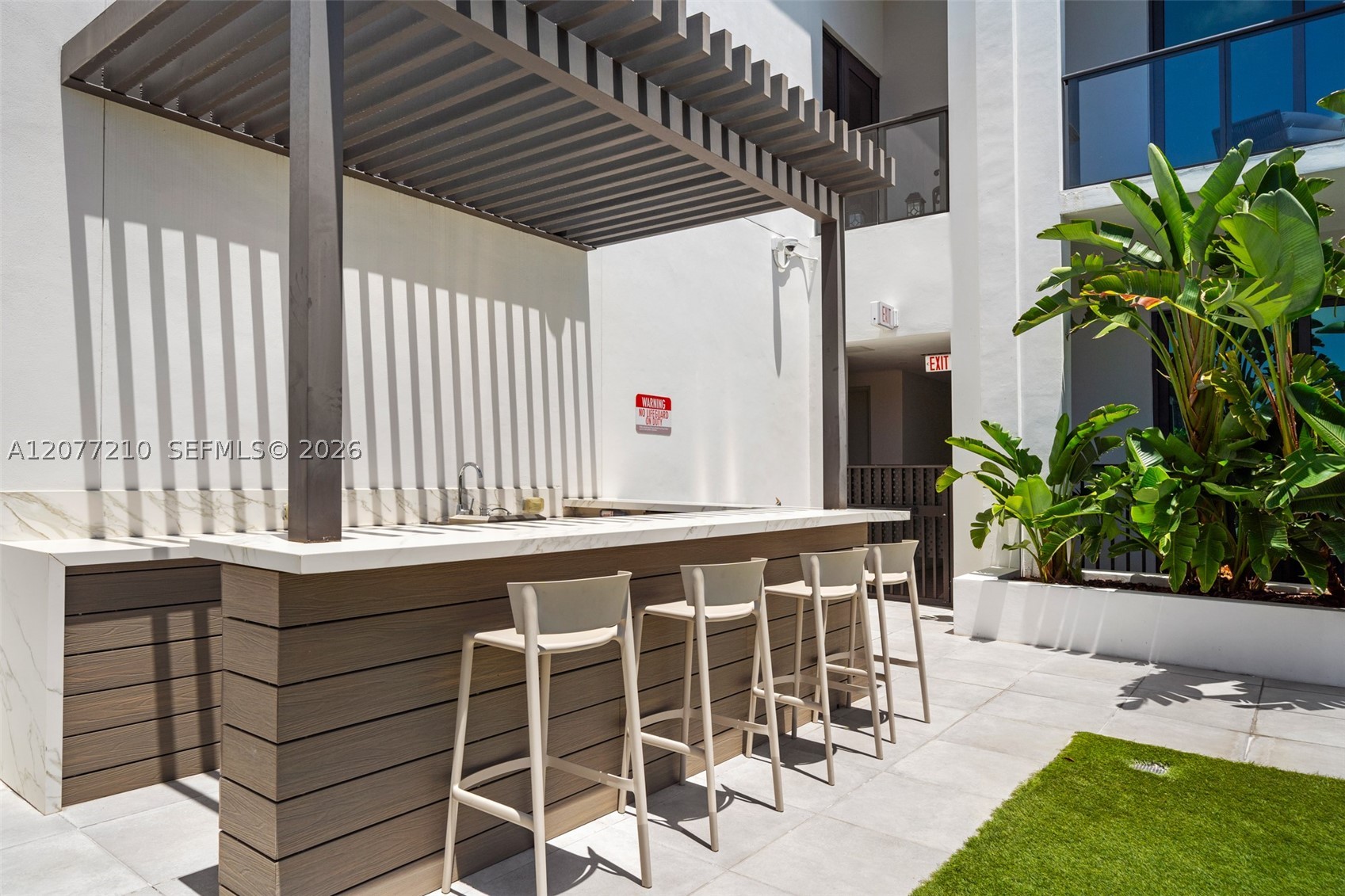 275 Giralda Ave #6A, Coral Gables FL 33134