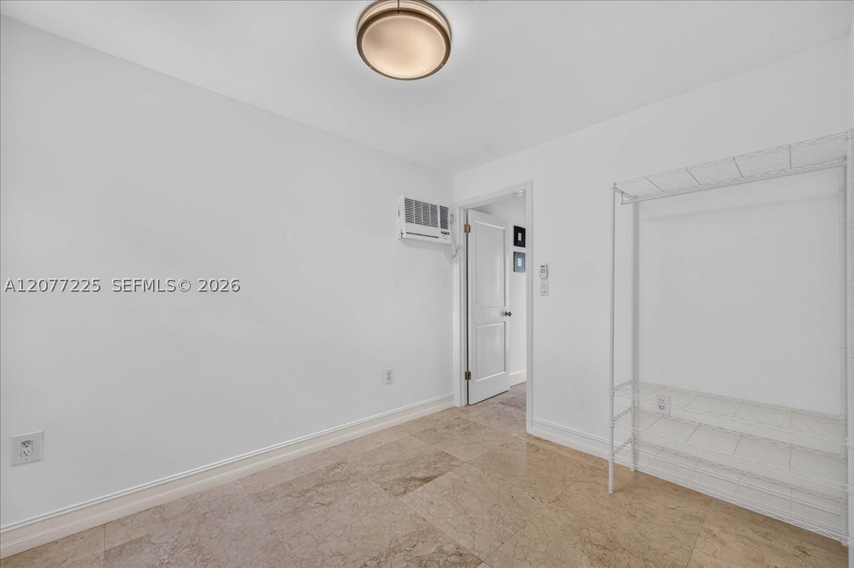 763 NE 75th St, Miami FL 33138