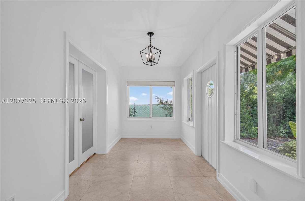 763 NE 75th St, Miami FL 33138