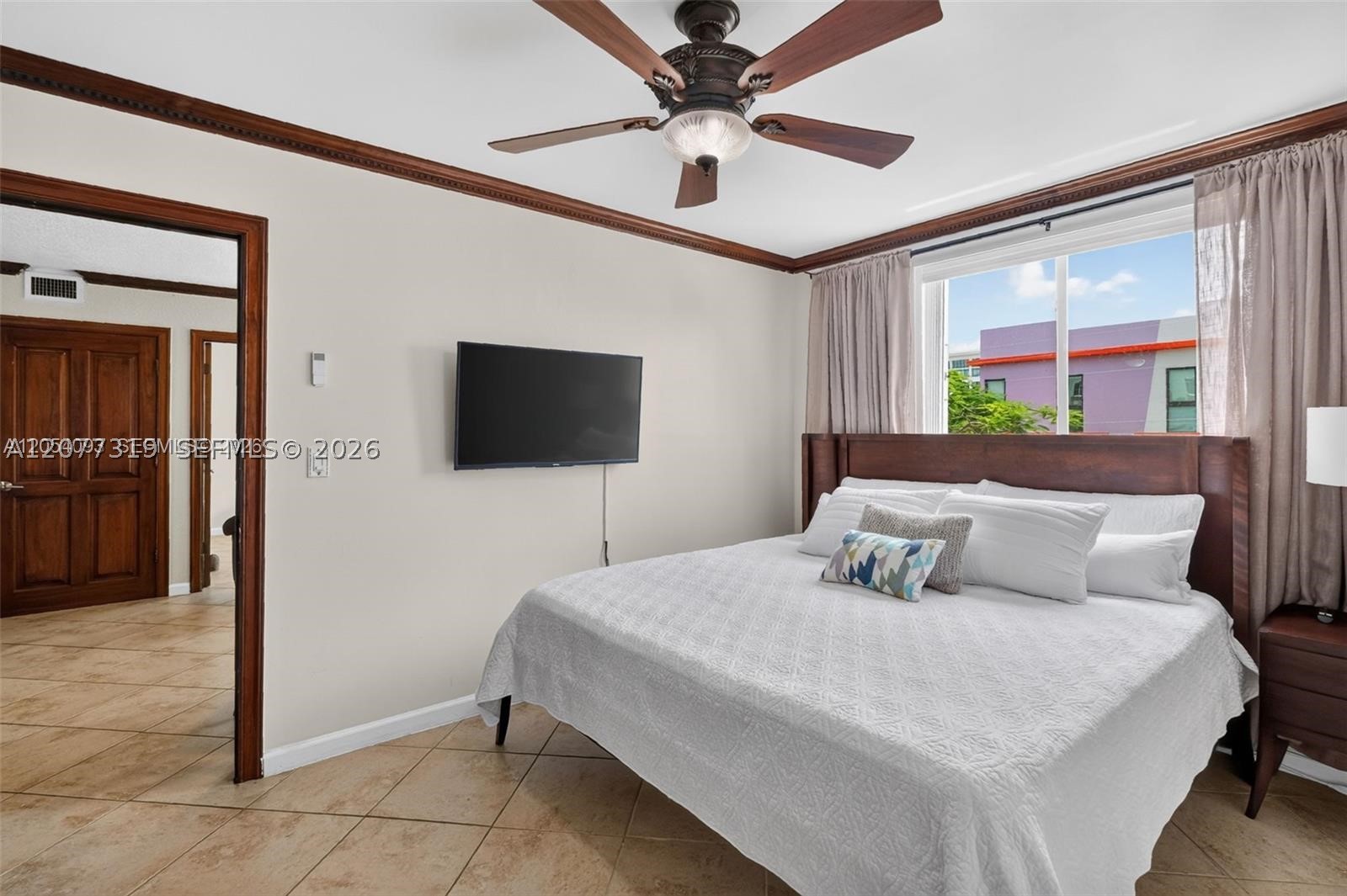 1060 NW 7th St #205, Miami FL 33136