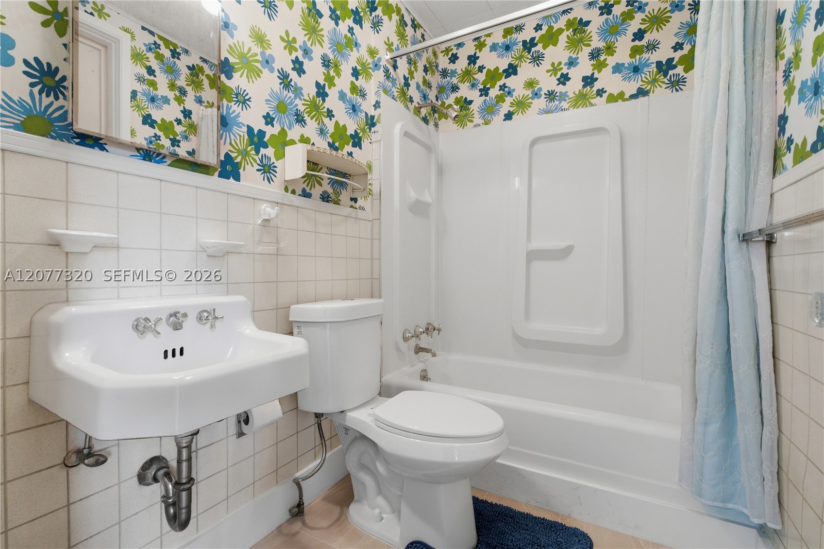 665 N Greenway Dr, Coral Gables FL 33134