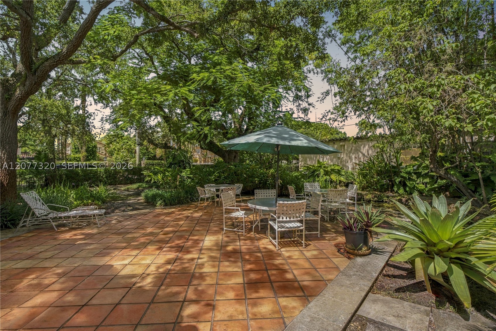 665 N Greenway Dr, Coral Gables FL 33134