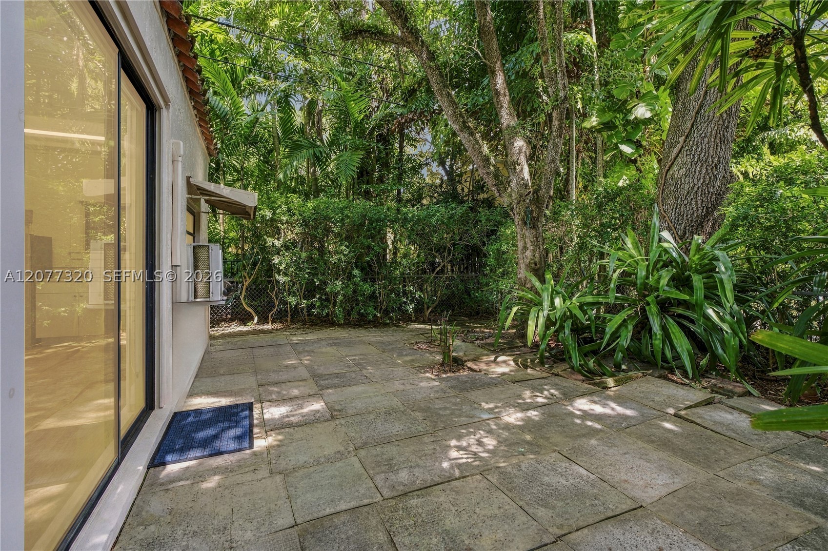 665 N Greenway Dr, Coral Gables FL 33134
