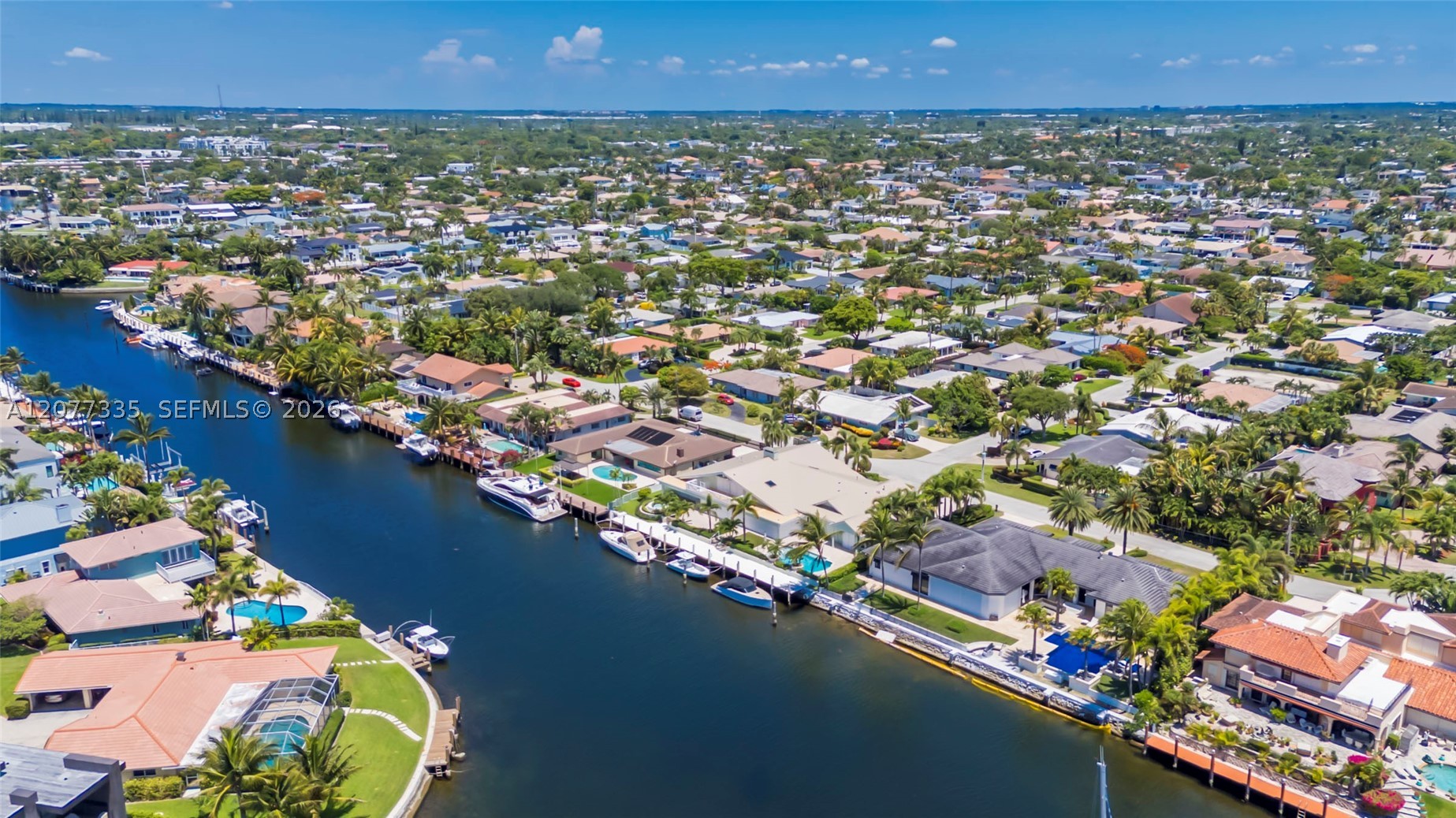 2820 NE 44th St, Lighthouse Point FL 33064