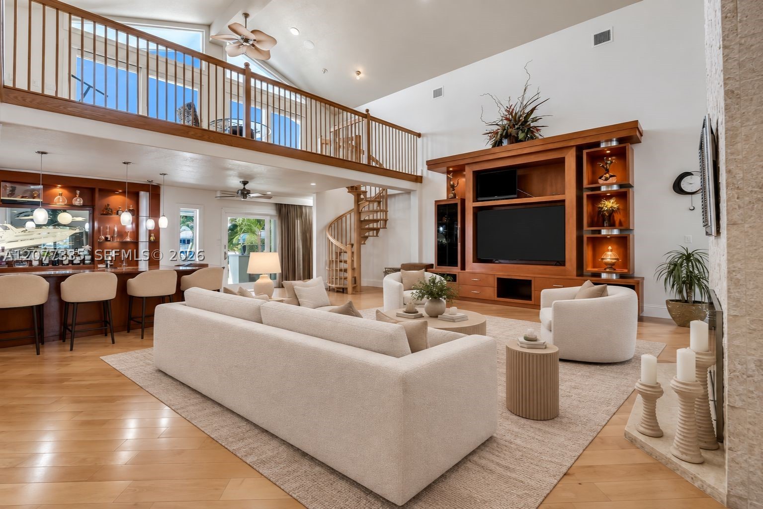 2820 NE 44th St, Lighthouse Point FL 33064