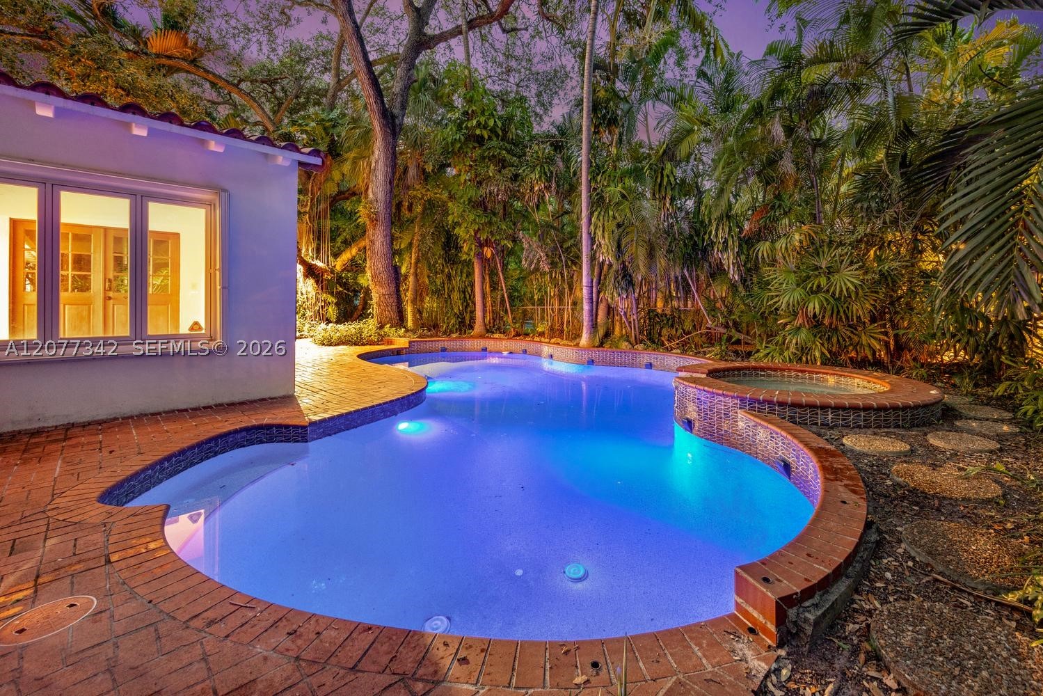 5111 Maggiore St, Coral Gables FL 33146