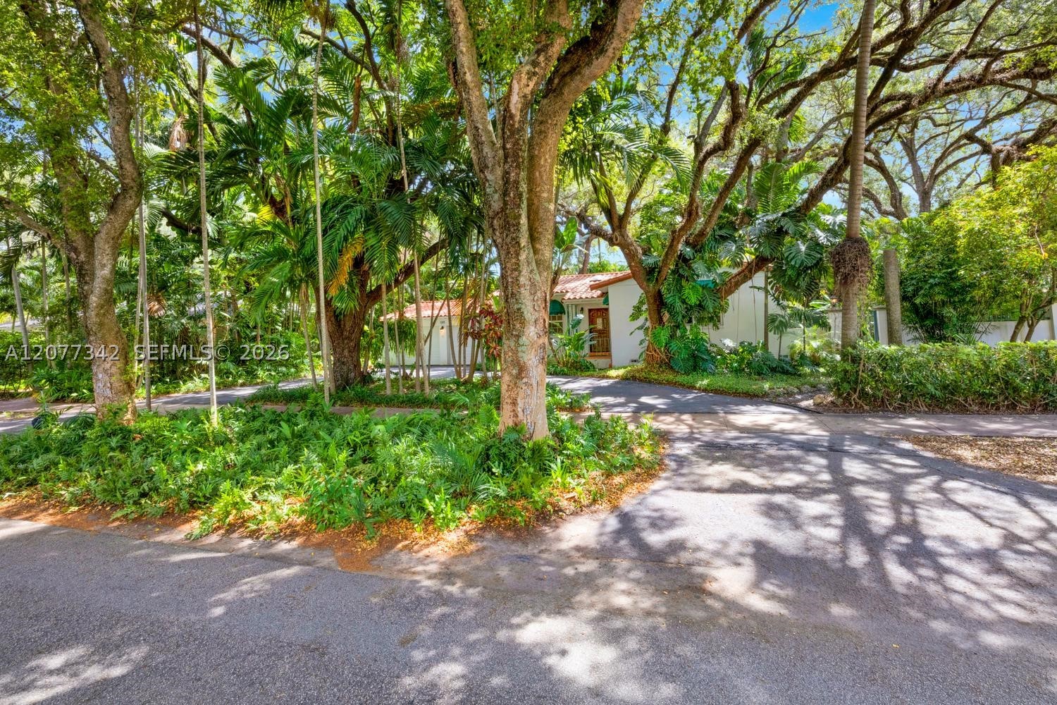 5111 Maggiore St, Coral Gables FL 33146