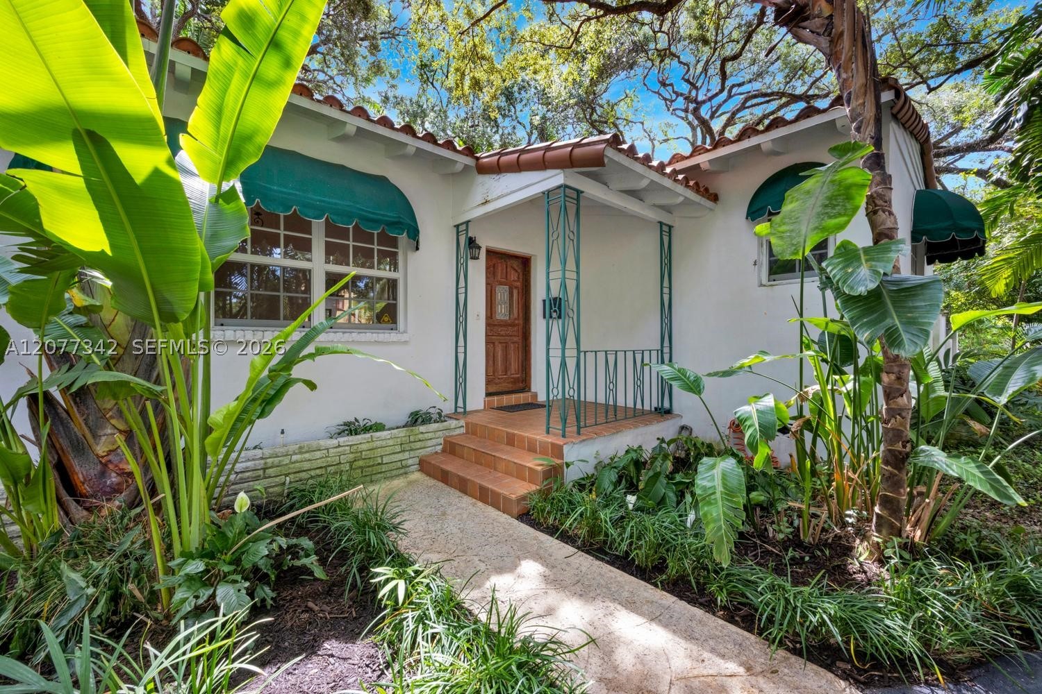 5111 Maggiore St, Coral Gables FL 33146
