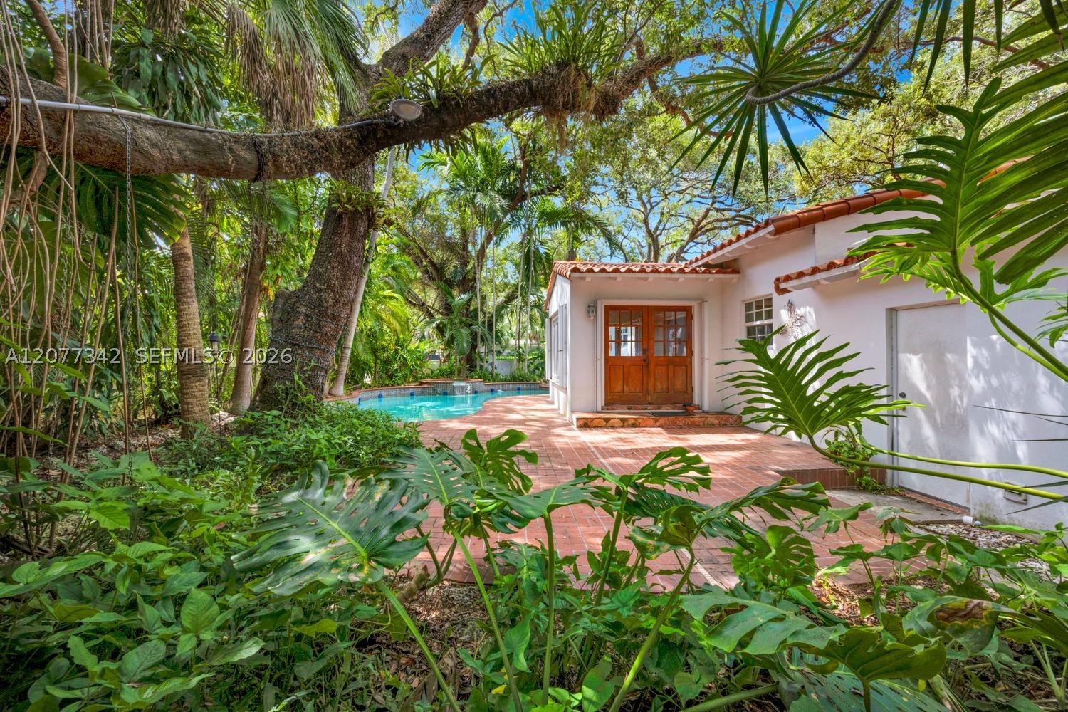 5111 Maggiore St, Coral Gables FL 33146
