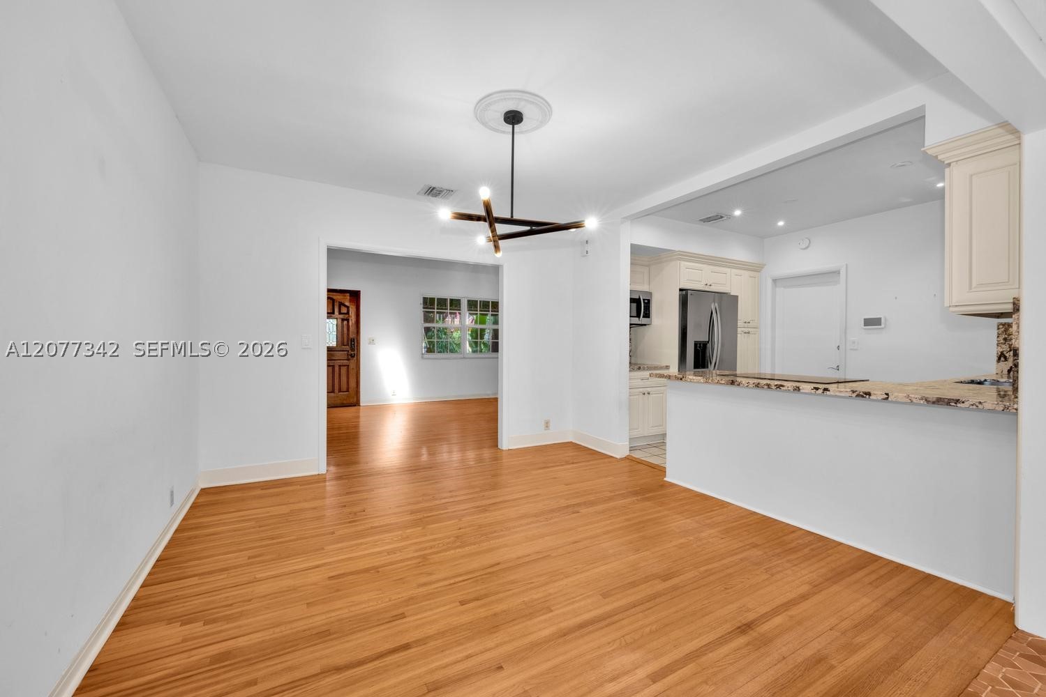 5111 Maggiore St, Coral Gables FL 33146