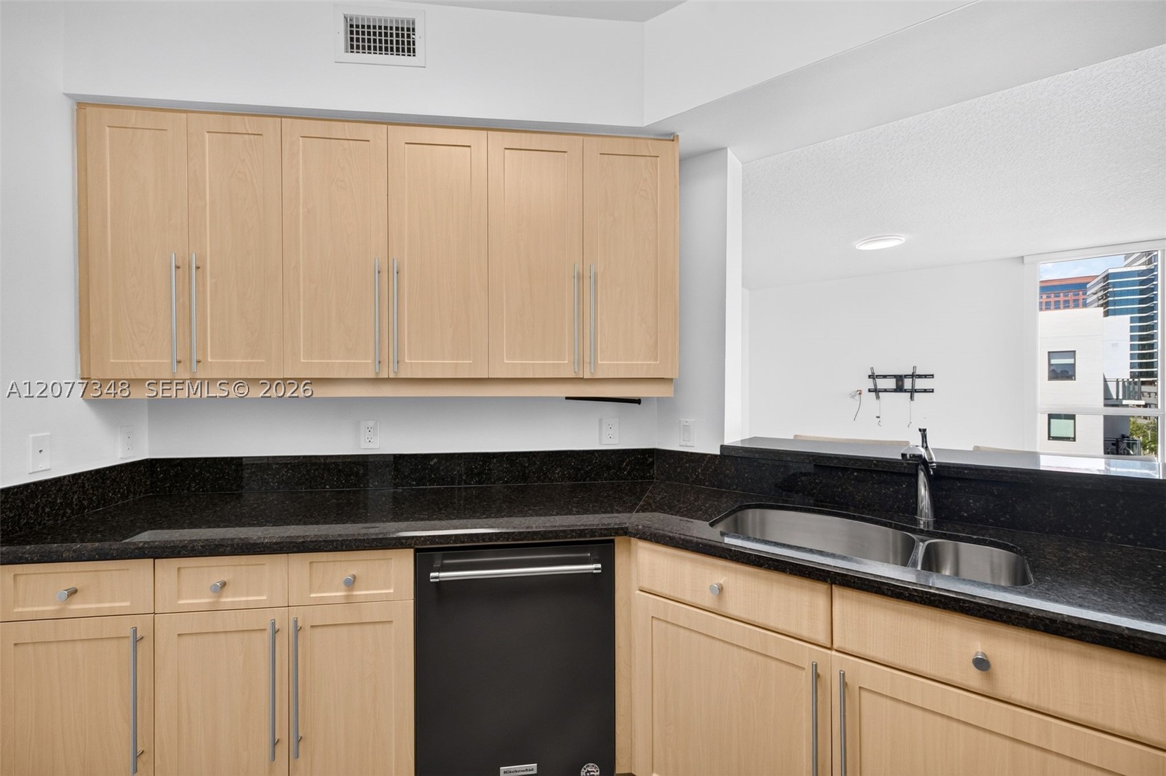 111 SE 8th Ave #705, Fort Lauderdale FL 33301