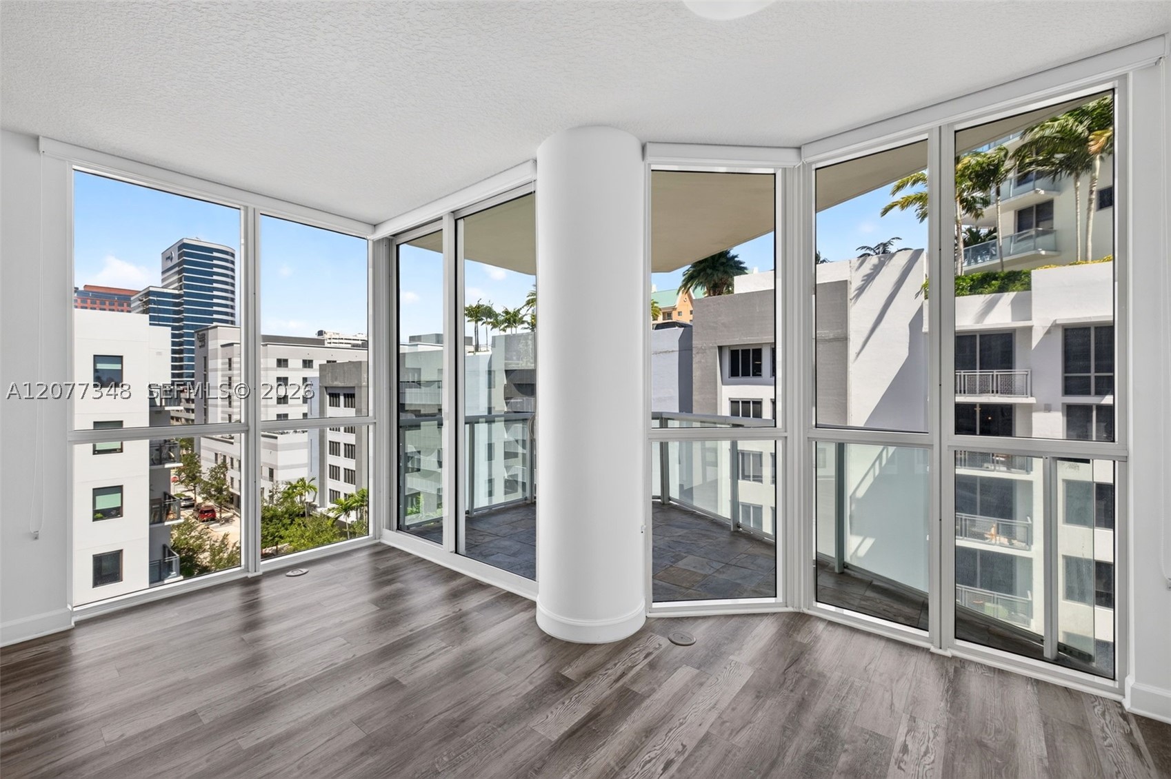 111 SE 8th Ave #705, Fort Lauderdale FL 33301