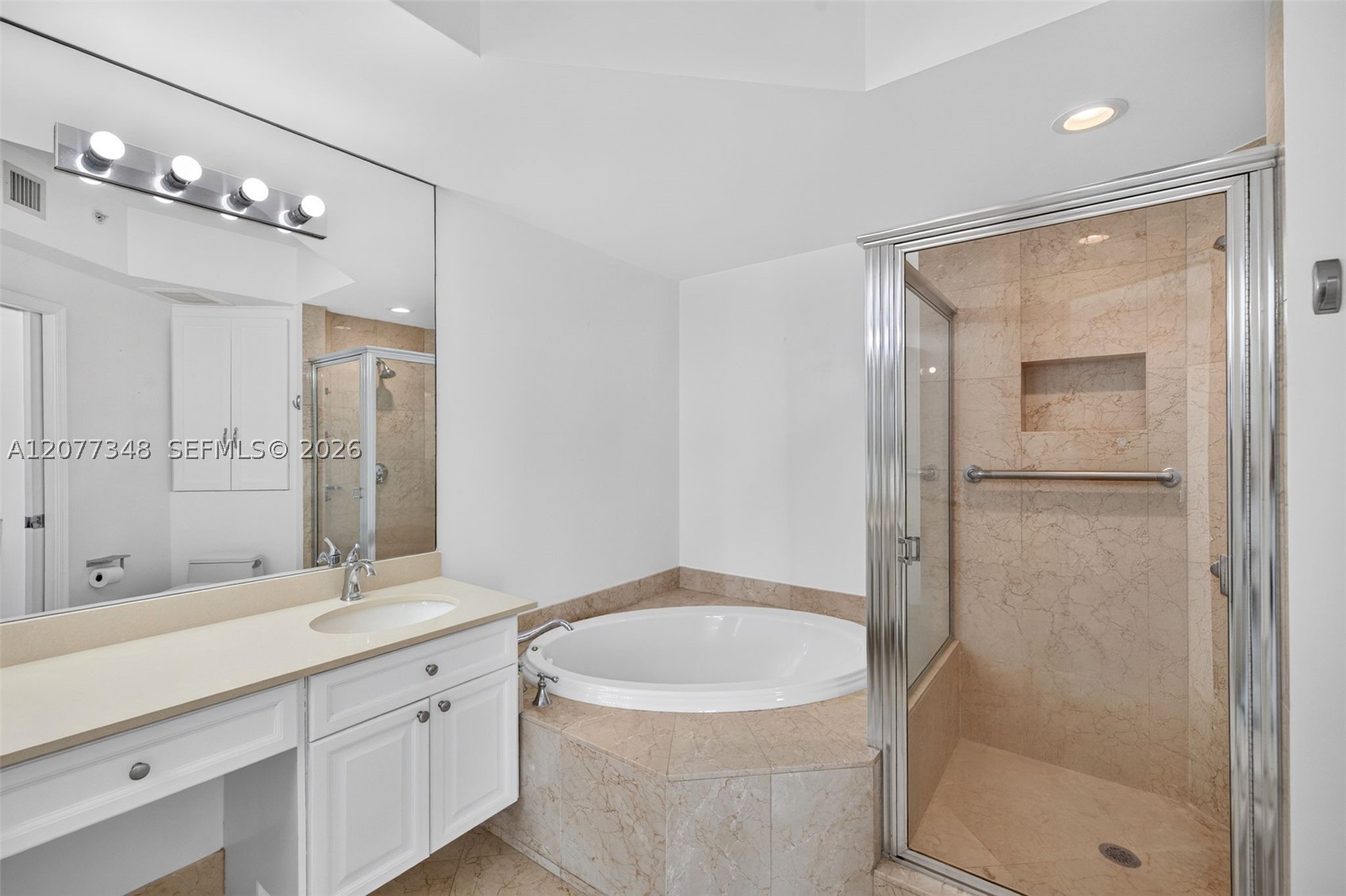 111 SE 8th Ave #705, Fort Lauderdale FL 33301