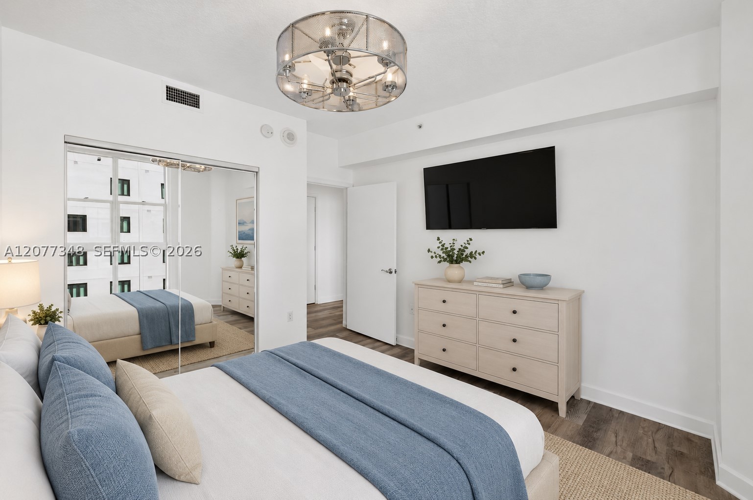 111 SE 8th Ave #705, Fort Lauderdale FL 33301