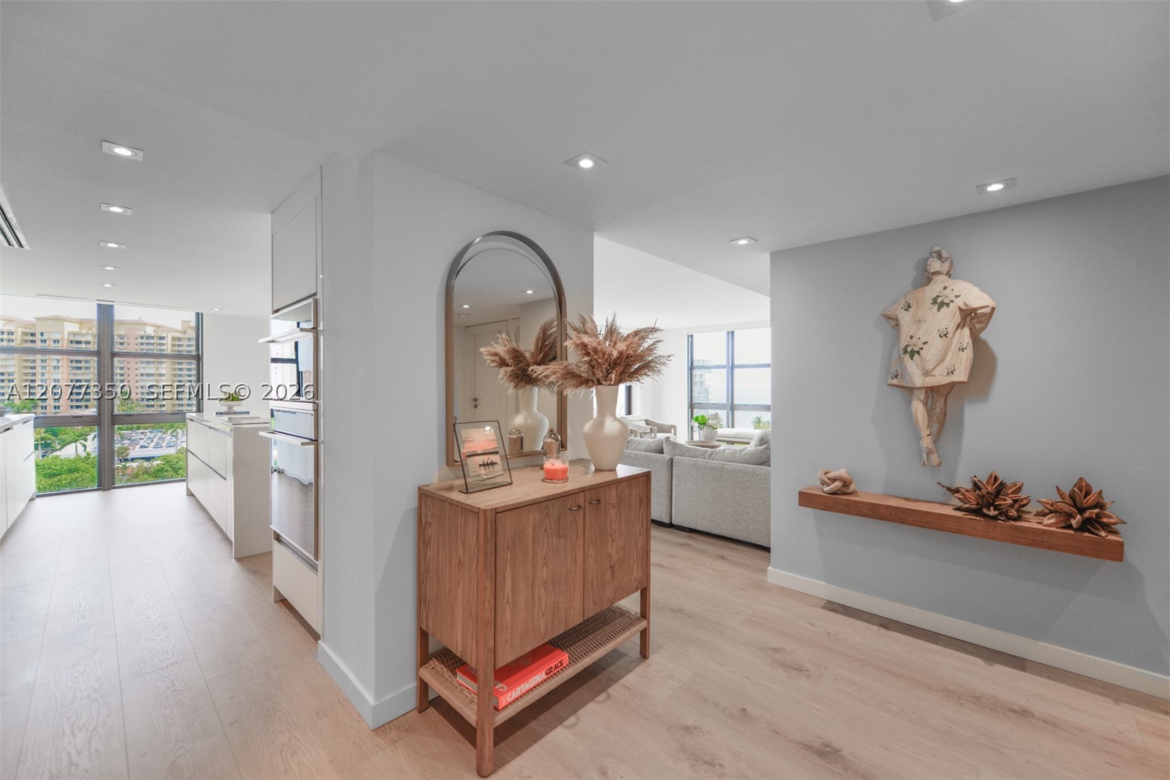 1121 Crandon Blvd #E702, Key Biscayne FL 33149