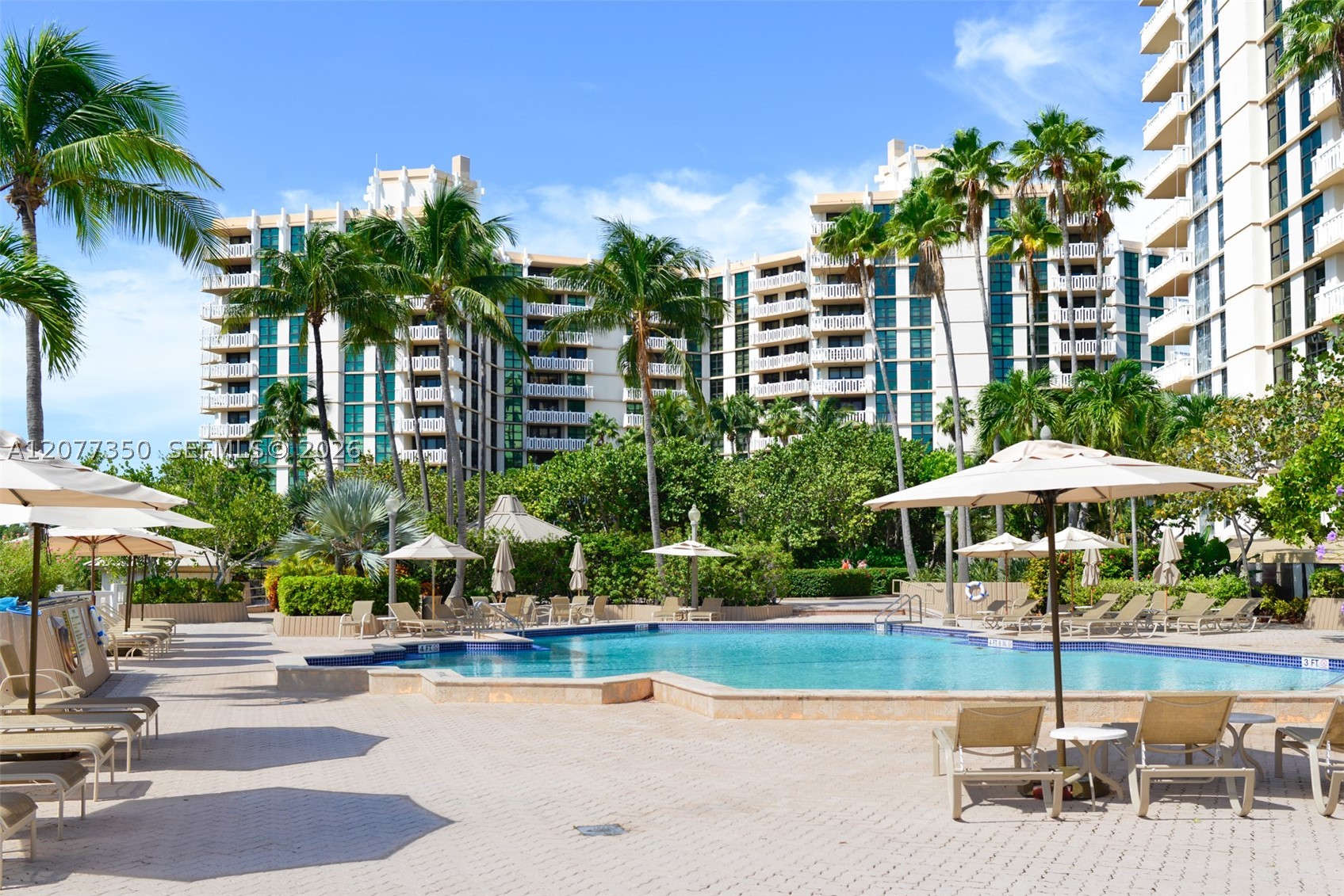 1121 Crandon Blvd #E702, Key Biscayne FL 33149