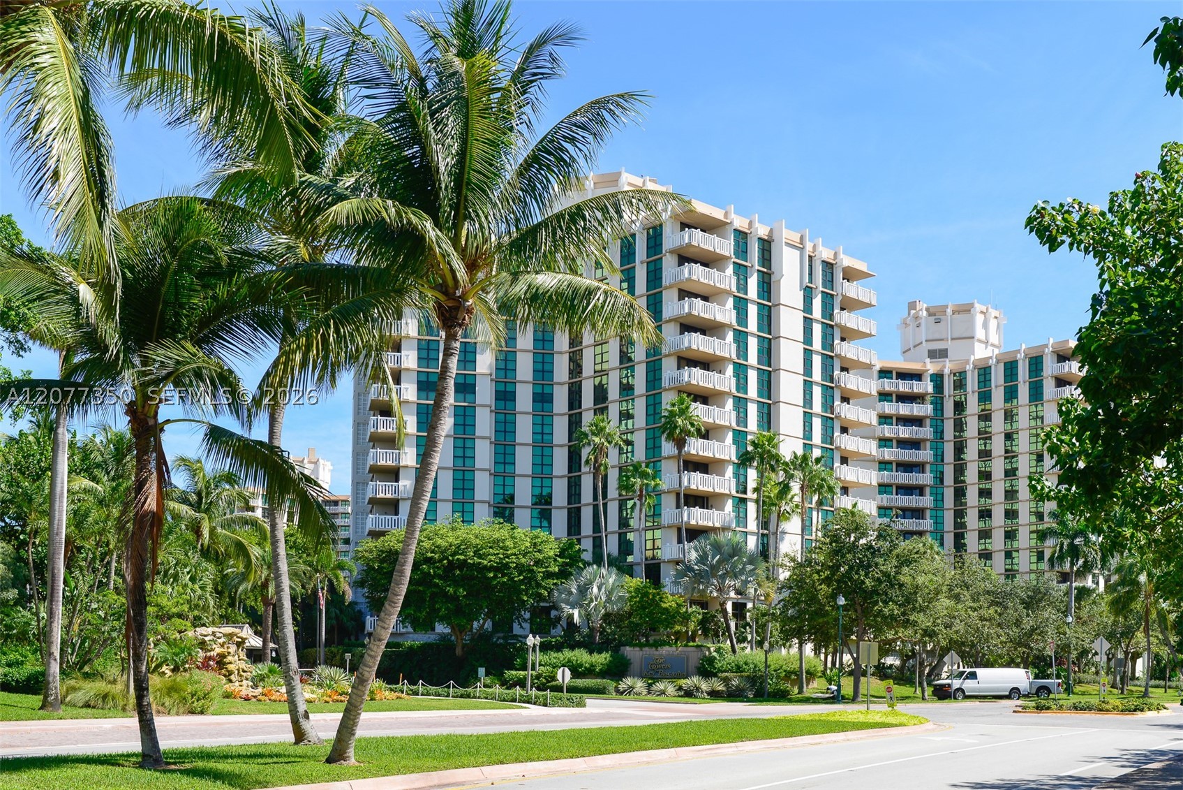 1121 Crandon Blvd #E702, Key Biscayne FL 33149